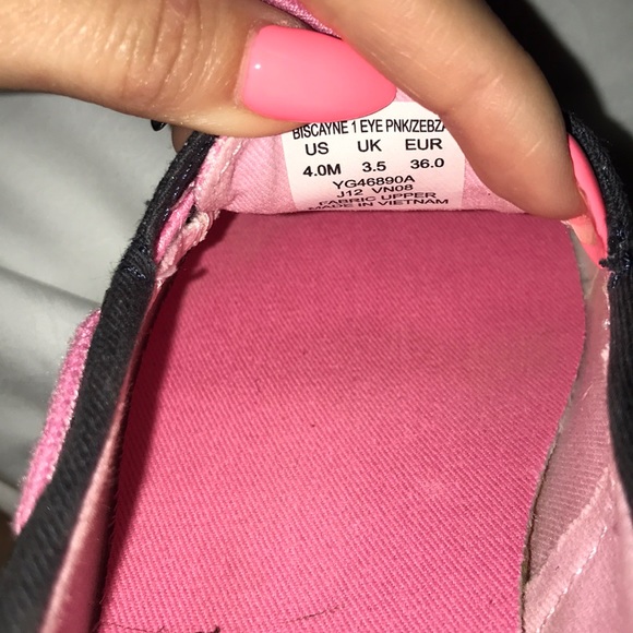 Pink Zebra w/ clear sequin & Navy Trim Sperry. - Picture 6 of 6